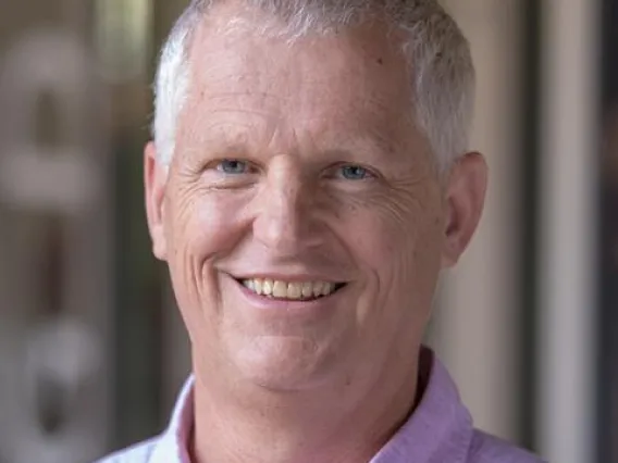 Andrew Comrie Joint Professor HAS