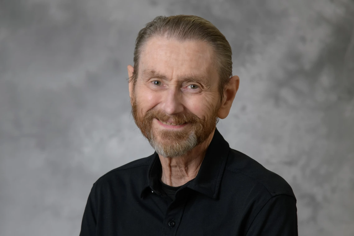 HAS Professor Steven Mullen