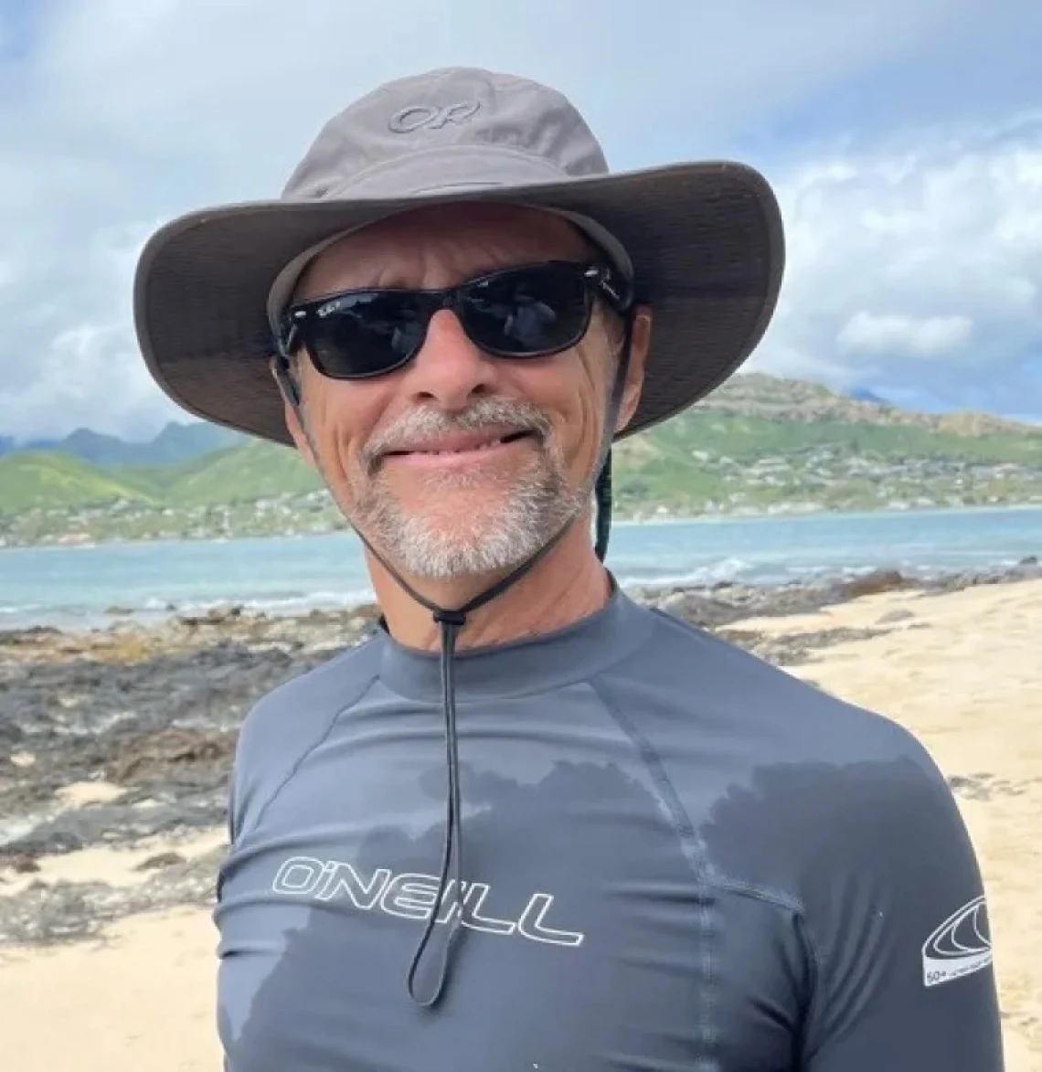HAS Alumnus Phillip Fitzwater in Hawaii