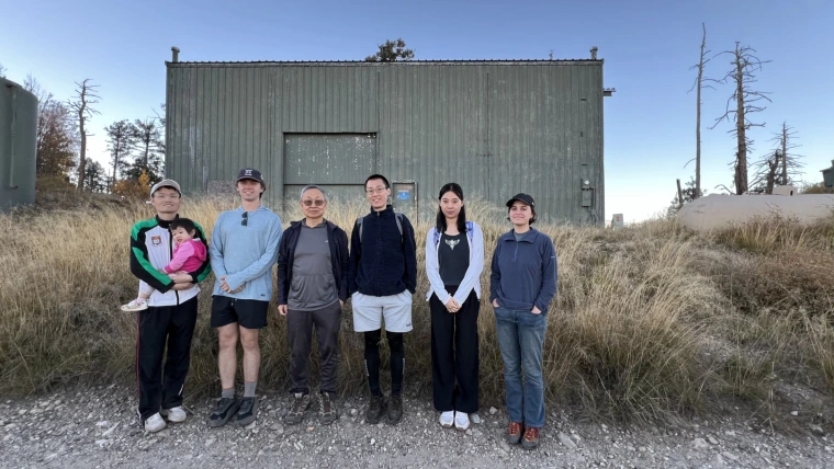 Zeng Research Group Nov 2025 At HAS High Altitude Laboratory (HAL) Altitude 9020 Ft Mount Lemmon 